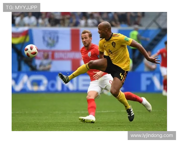 比利时队赴美友谊赛遭遇停机坪安检